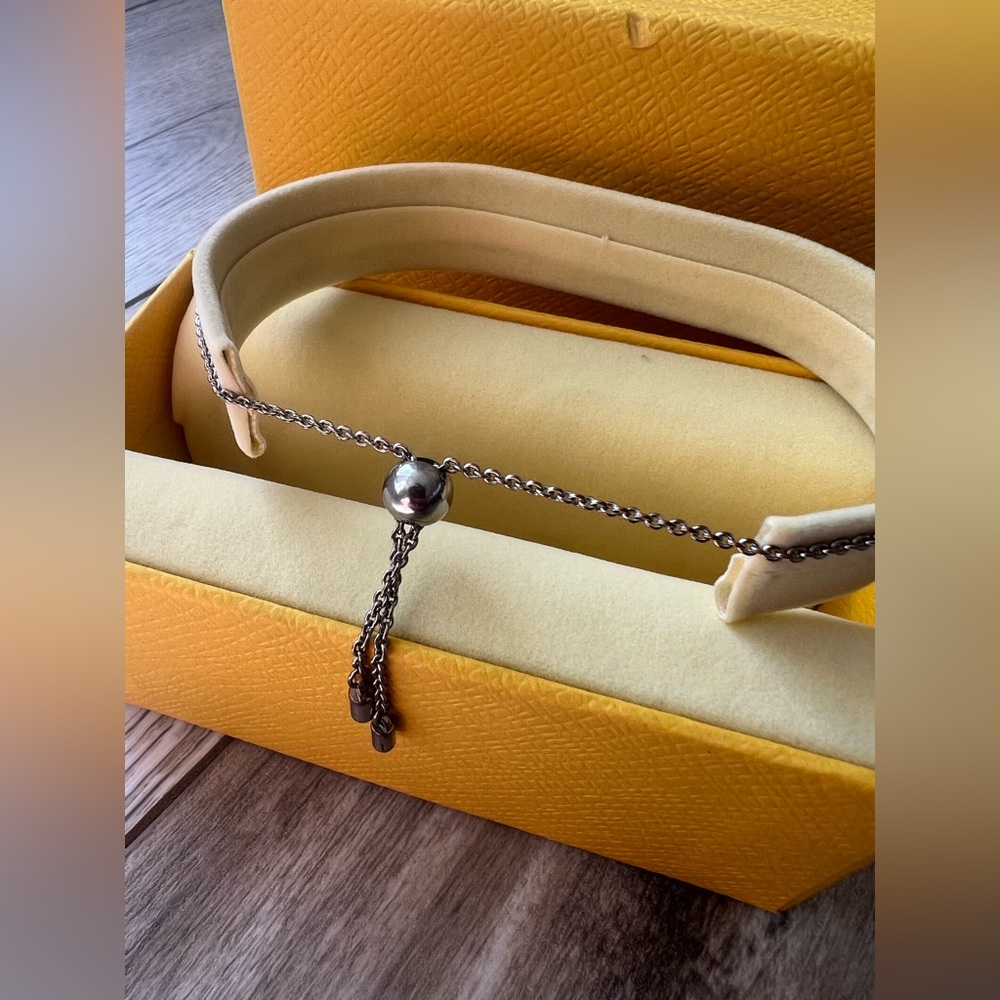 SWAROVSKI Hyperbola bracelet Infinity and heart, White, Rhodium plated - Picture 10 of 11